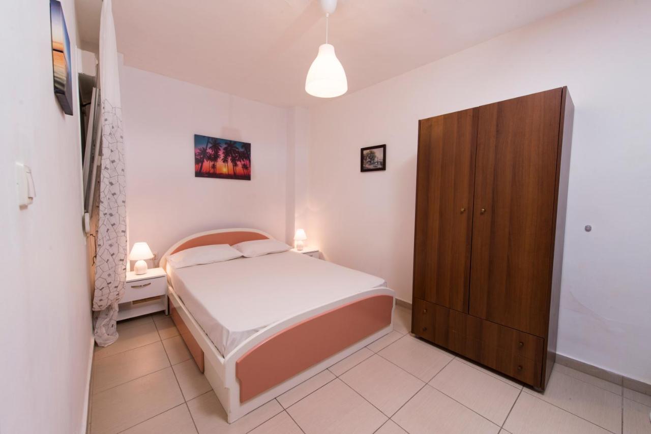 Alexandros Inn Saloniki Zewnętrze zdjęcie